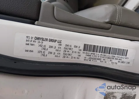 2011 Jeep Grand Cherokee Laredo z USA, uszkodzony, nr VIN 1J4RS4GG6BC568695